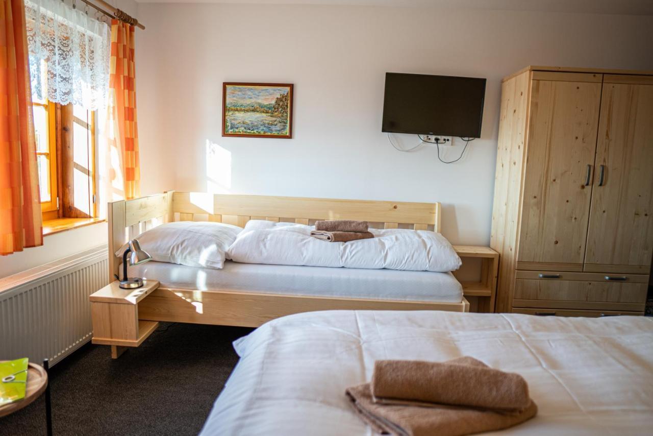 Horsky Hotel Paprsek Staré Město المظهر الخارجي الصورة