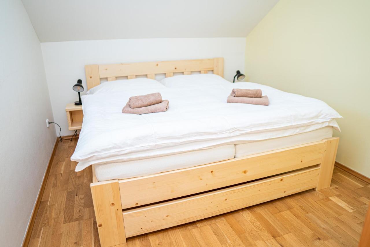 Horsky Hotel Paprsek Staré Město المظهر الخارجي الصورة